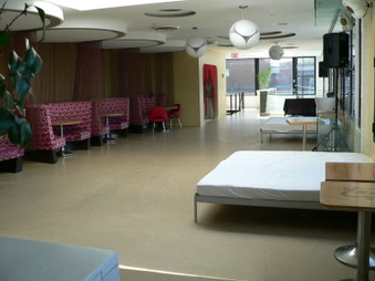 Enlarge photo 34