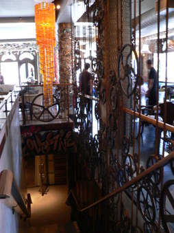 Enlarge photo 16