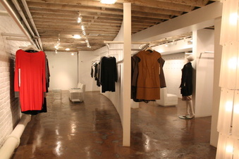 Enlarge photo 24