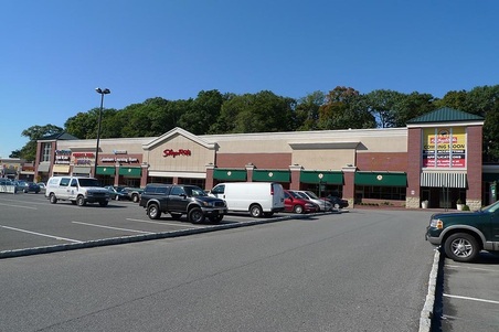 SHOPPING CENTER