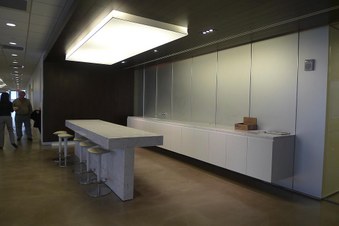 Enlarge photo 2