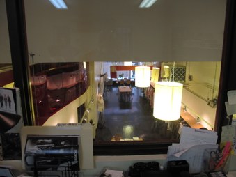 SHOWROOMS