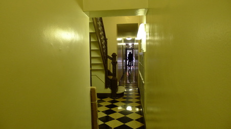 Enlarge photo 12
