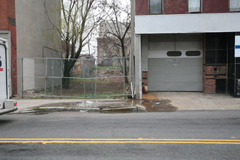 Enlarge photo 10