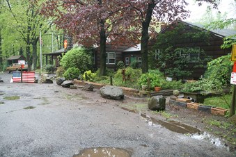 Enlarge photo 2