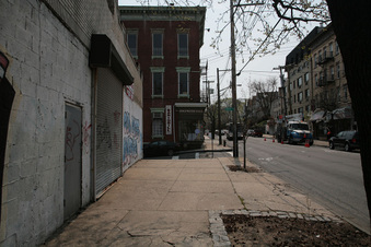 Enlarge photo 2