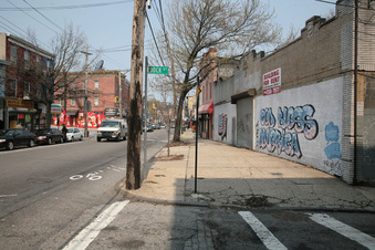 Enlarge photo 5