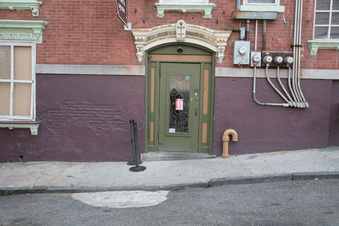 Enlarge photo 13