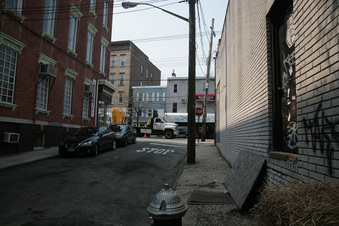 Enlarge photo 14