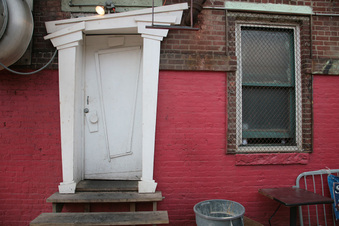 Enlarge photo 23