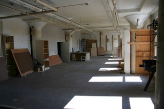 Enlarge photo 13