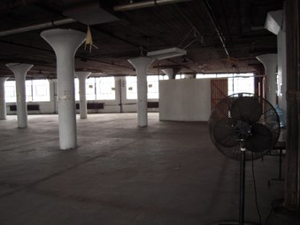 Enlarge photo 21