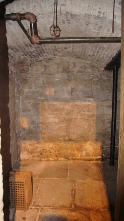 Enlarge photo 52