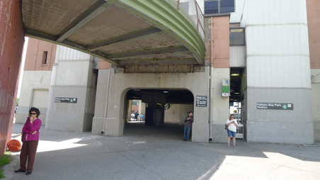 Enlarge photo 73