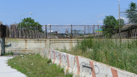Enlarge photo 37