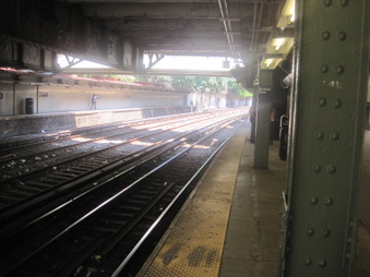 Enlarge photo 16