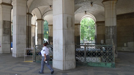 Enlarge photo 4
