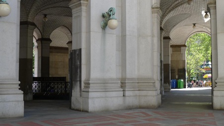 Enlarge photo 43