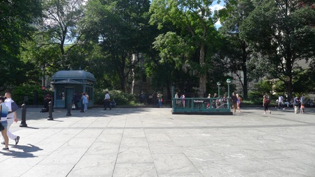 Enlarge photo 61