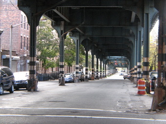 Subway - Senica Ave.- Queens