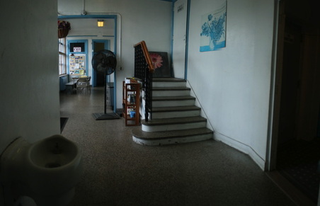Enlarge photo 17