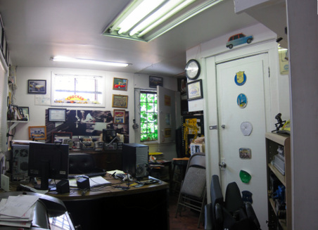 Enlarge photo 19