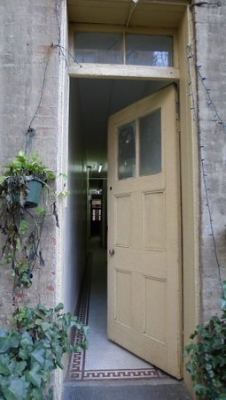 Enlarge photo 10