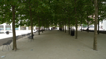 Enlarge photo 12