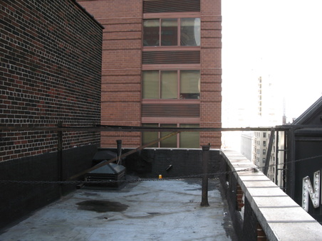 Enlarge photo 18