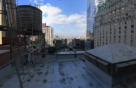 Enlarge photo 24