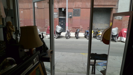 Enlarge photo 19