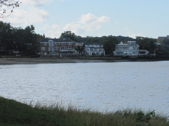 Enlarge photo 12