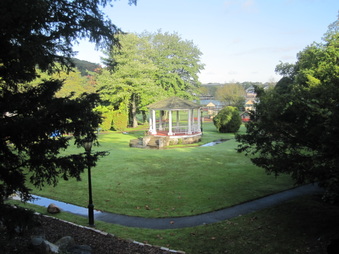 Enlarge photo 79