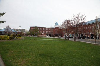 Enlarge photo 54
