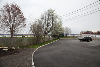 Enlarge photo 91