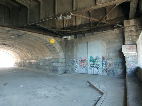 Enlarge photo 15