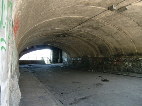 Enlarge photo 21