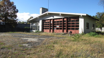 Rt. 303 - Sevice Station - Vacant