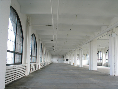 Enlarge photo 35