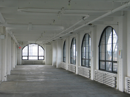 Enlarge photo 32