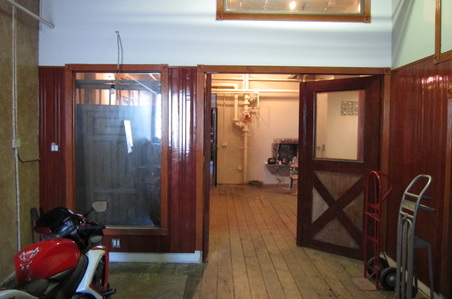 Enlarge photo 10