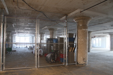 Enlarge photo 19
