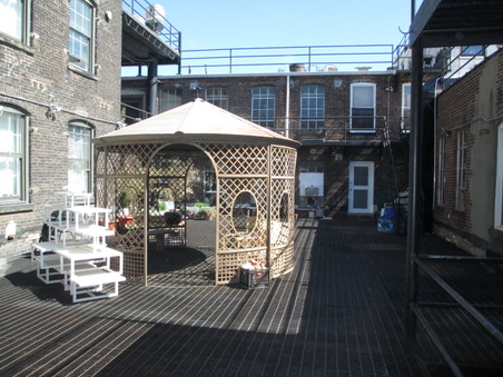 Enlarge photo 38