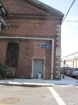 Enlarge photo 16