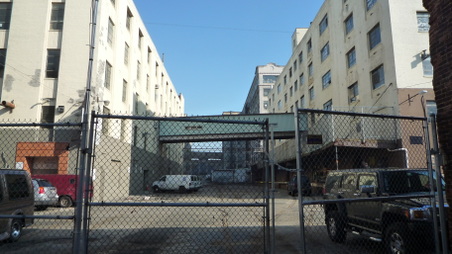 Enlarge photo 21