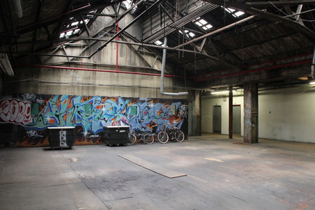 Enlarge photo 16
