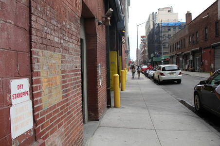 Enlarge photo 8