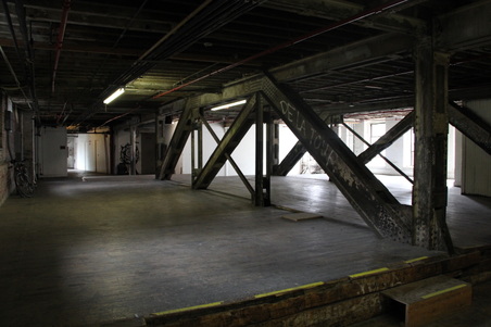 Enlarge photo 15