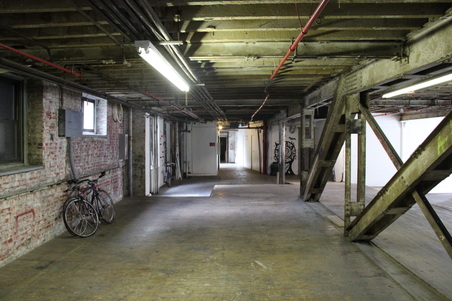 Enlarge photo 30