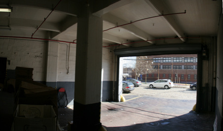 Enlarge photo 23